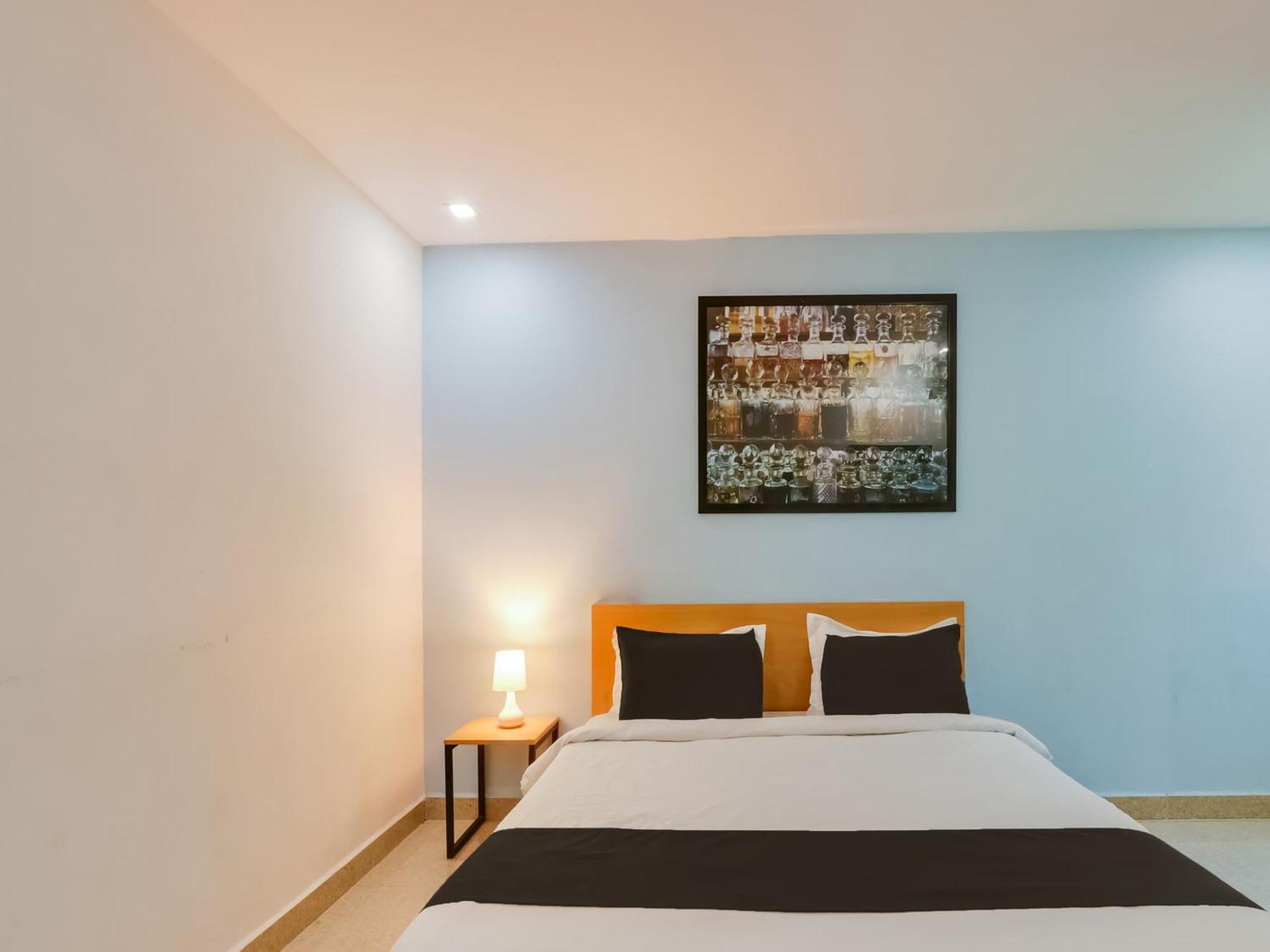 Super Townhouse Qualia Prime Hotel Near Nexus Mall Χιντεραμπάντ Εξωτερικό φωτογραφία